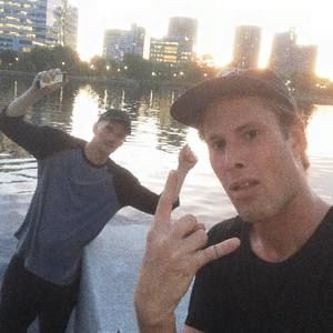 Meet your Posher, Max